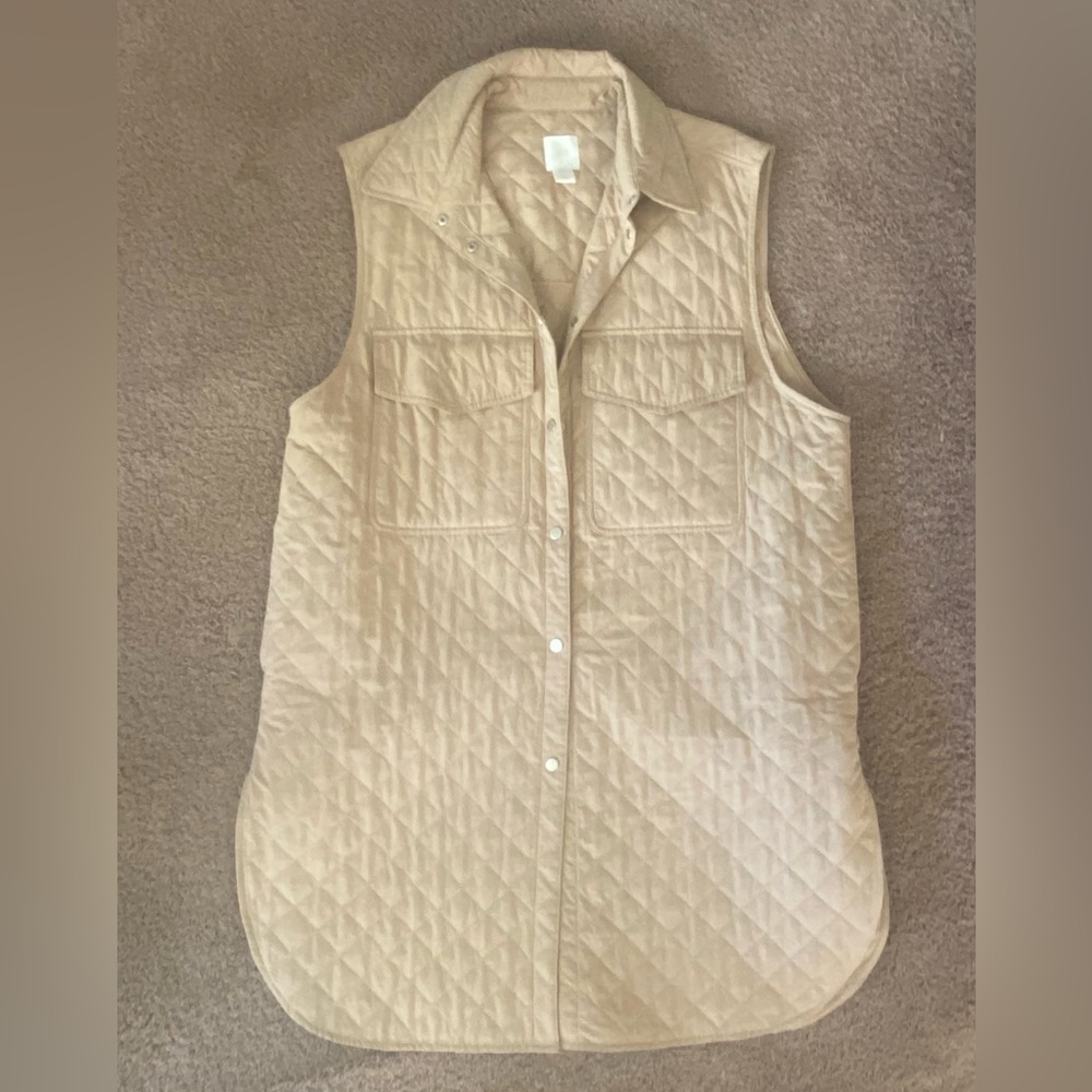 Fun & Stylish H&M Long Khaki Vest, 4 Pockets, Snaps, XL Oversized